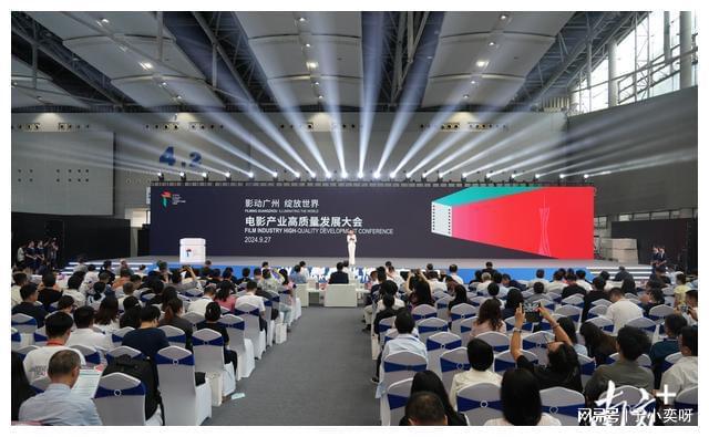 广州影博会首日头部企业强强联手签约多个项目
