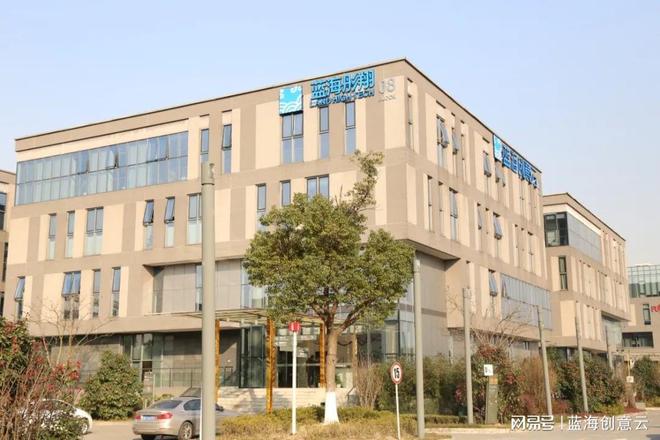 蛇年贺岁档大片云集蓝海创意云渲染助力影视盛宴(图8)