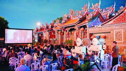 加快影视行业数字化升级探索文化产业新增长点