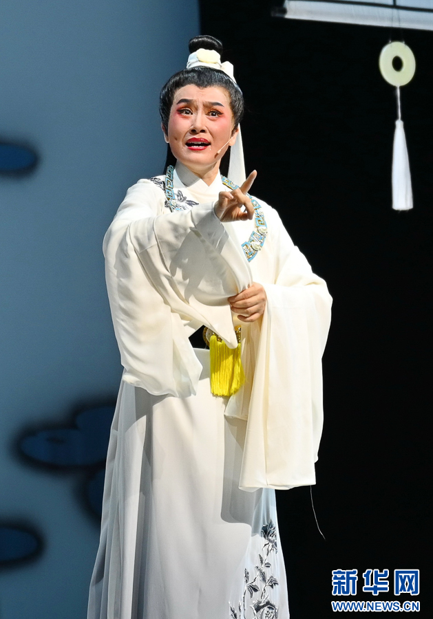 越剧《红楼梦2025版》舞台版和电影项目启幕-新华网(图8)