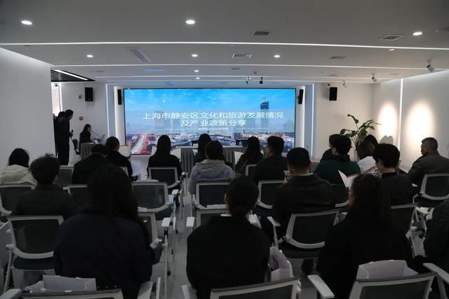 这场活动吸引50余家国内知名影视企业参与→(图2)
