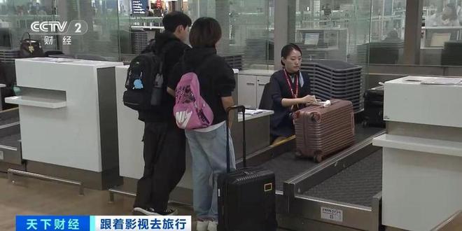 跟着影视去旅行：韩国年轻人假期爱上打卡中国山水(图2)