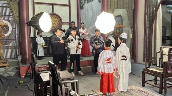 周末去哪玩？长三角这些影视基地让你过足戏瘾(图1)