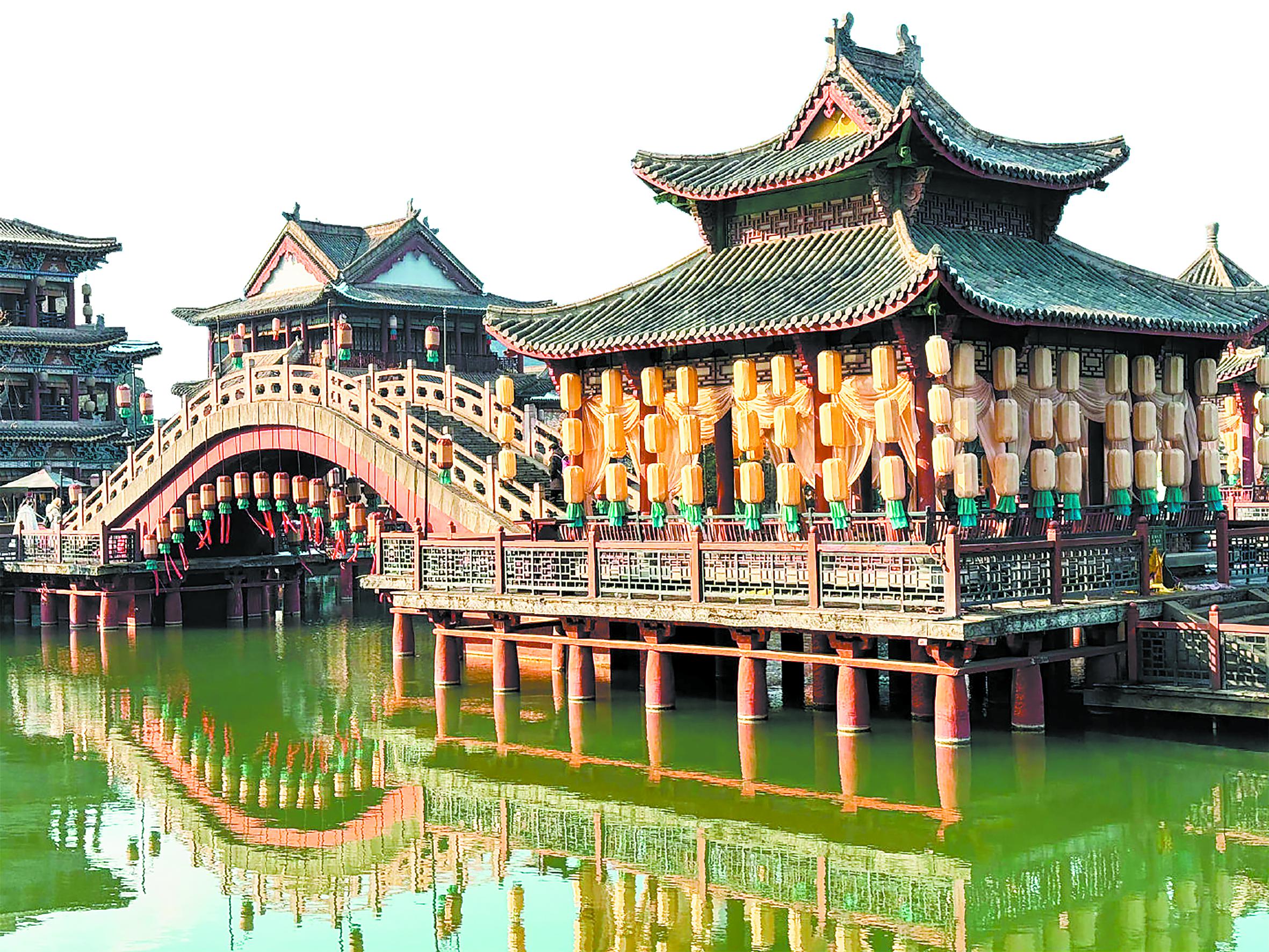 左手扒新剧同款景 右手追综艺名场面 横店解锁影视文旅新玩法(图2)