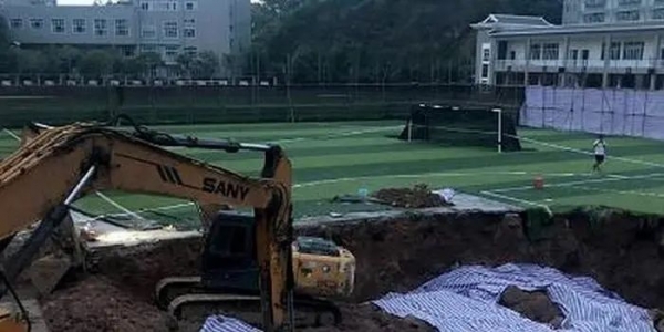 影视：中央大老虎处死刑死前亮出3把保护伞中央首长怕了(图1)