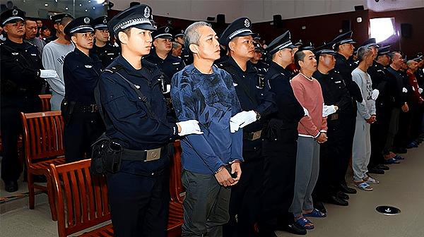 影视：中央大老虎处死刑死前亮出3把保护伞中央首长怕了(图12)