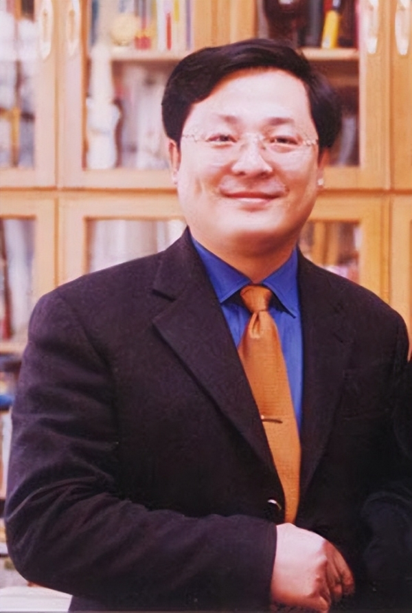 影视：正国级大老虎被判死刑临死前供出最大保护伞中央都吓坏(图7)