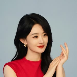赵丽颖特意停工整整半年专心陪儿子她自己完全没预料到杨幂这边居然接连放出了两个官宣喜讯(图1)